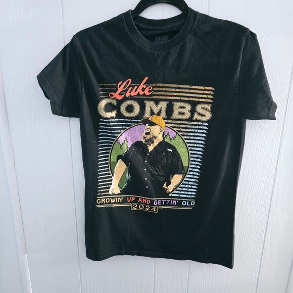 Luke Combs Growin’ Up and Gettin’ Old Tour 2024 T-Shirt Size Small Country Music - Picture 3 of 6